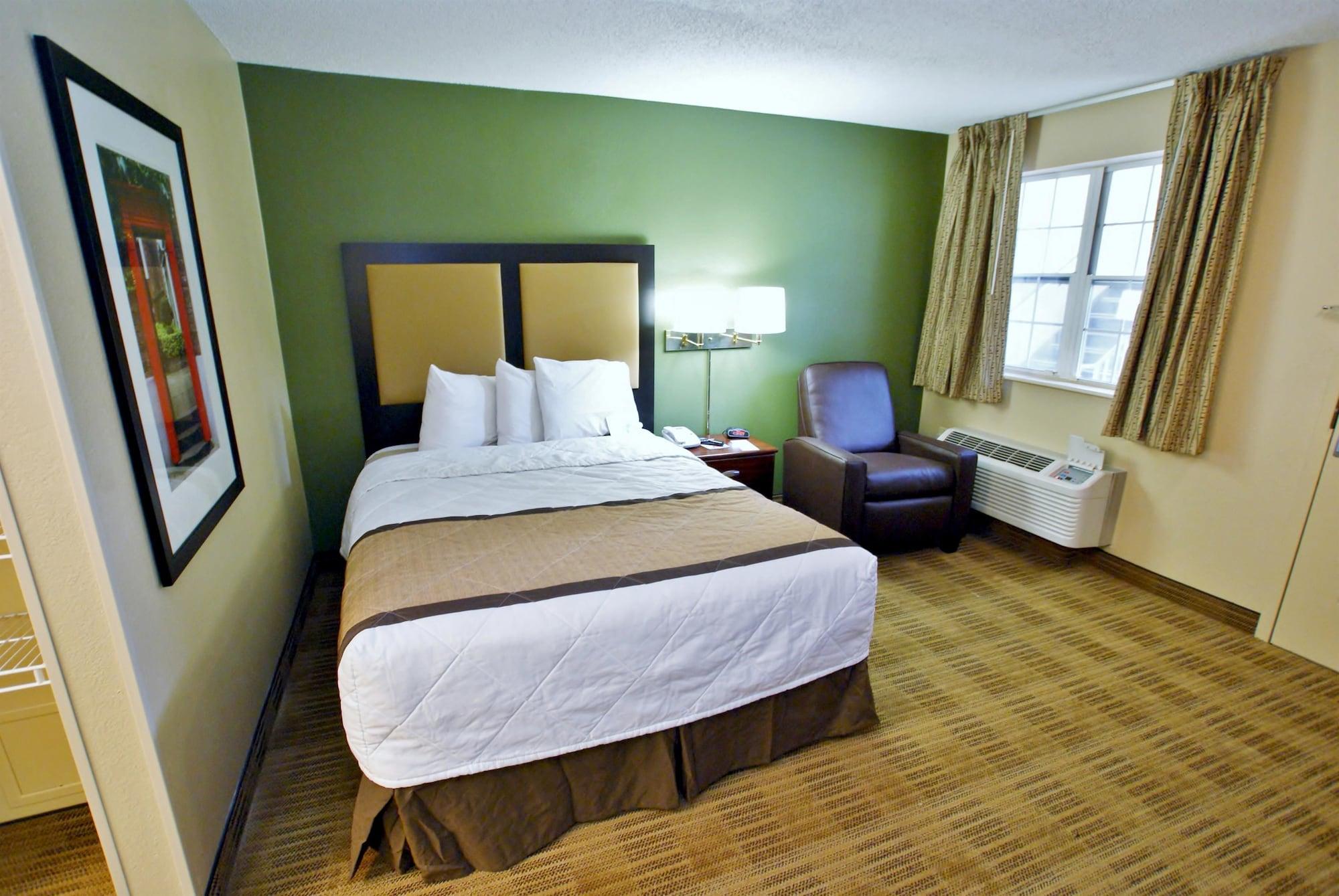 Extended America - St Louis - Westport - E Lackland Rd Hotel Maryland Heights