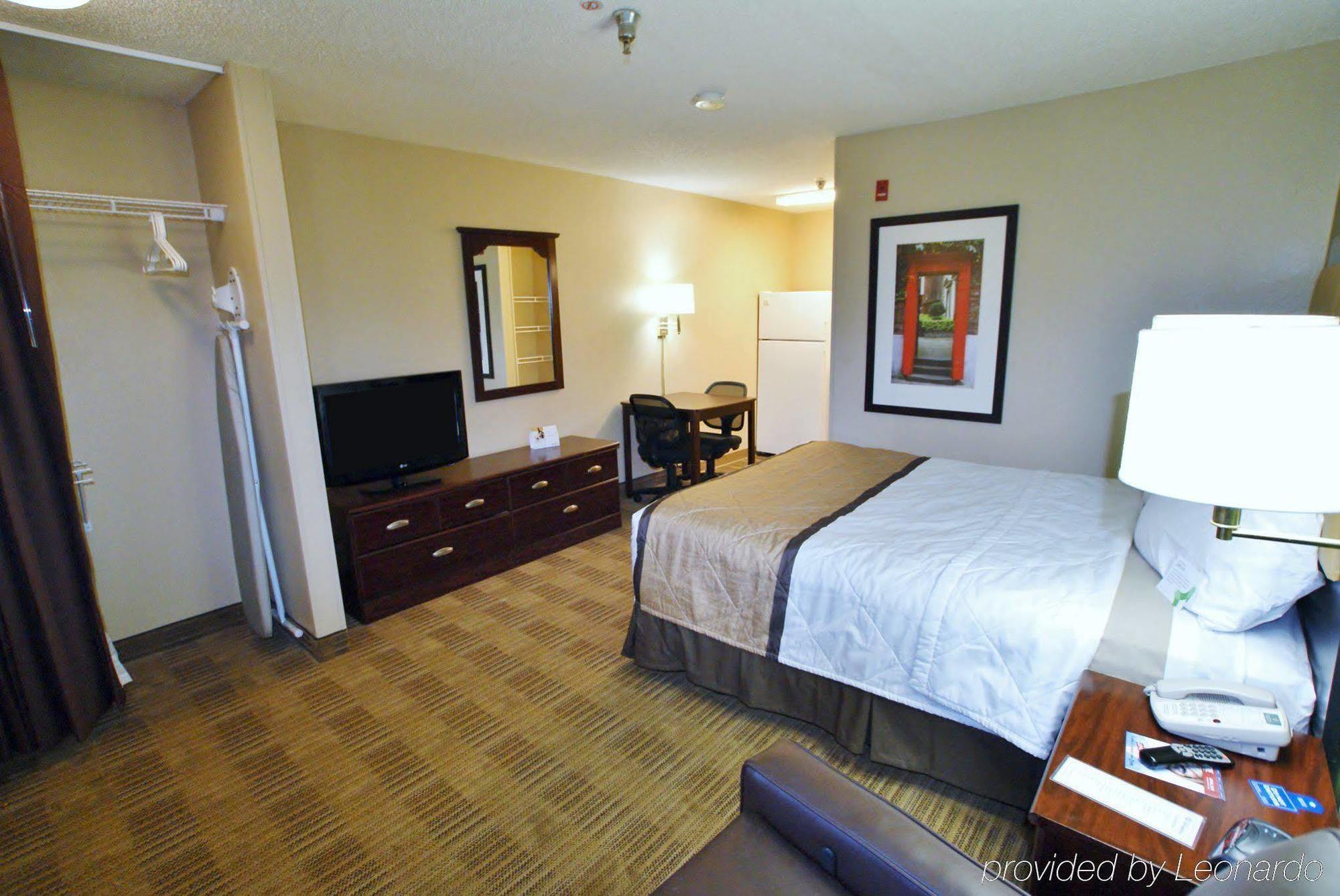 Hotel Extended America - St Louis - Westport - E Lackland Rd Maryland Heights